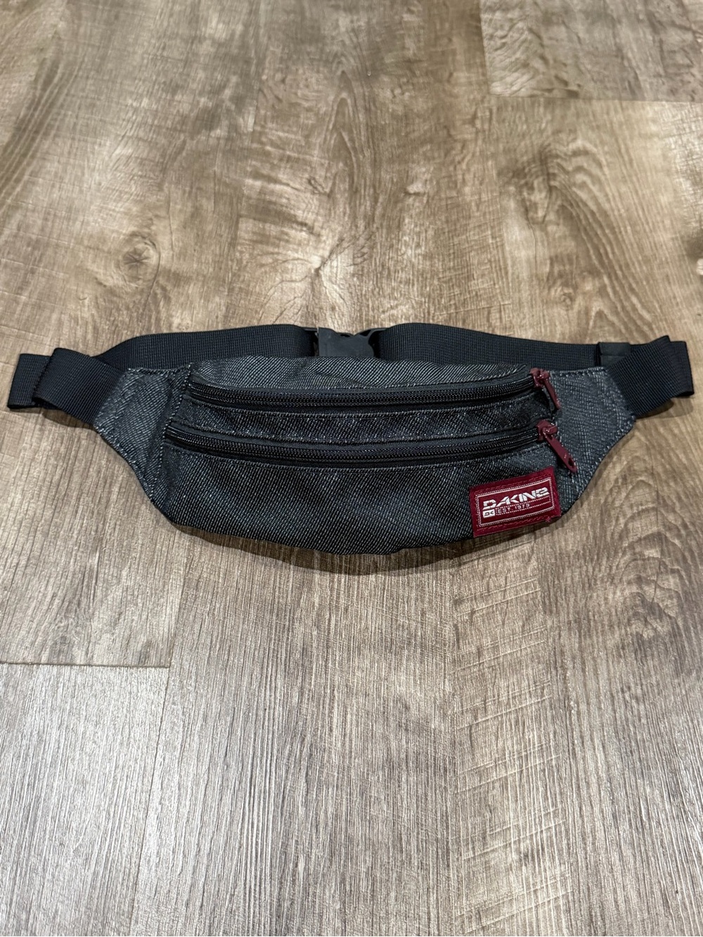 DAKINE  Dark Denim Fanny Pack Waist Bag